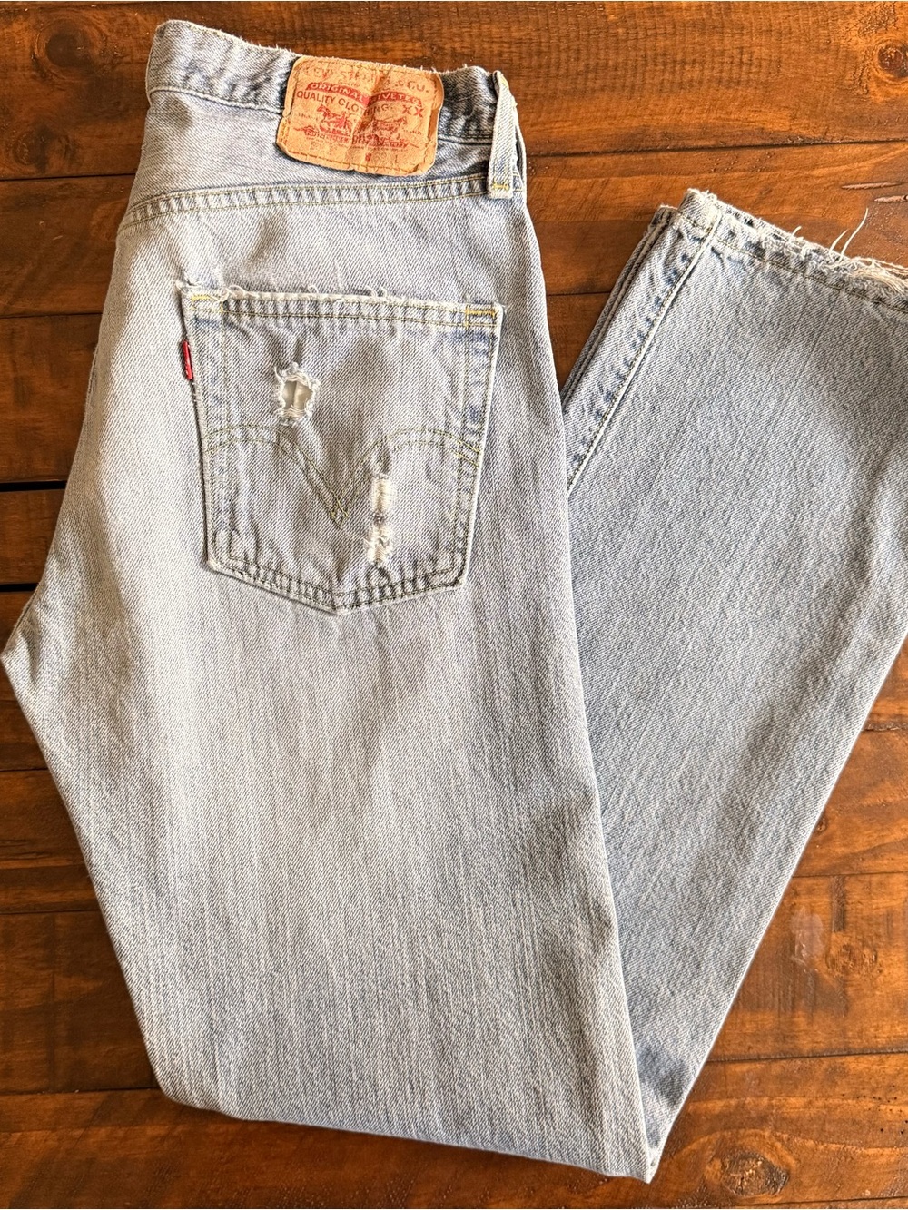Y2K Levi’s 501 Straight Leg Button Fly Jeans, Men’s Size 32x32